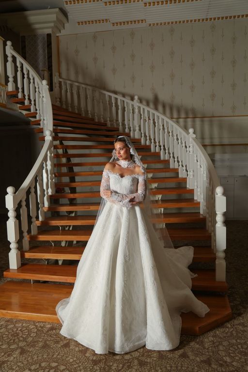 Atalay Gelinlik Feride Karadağ