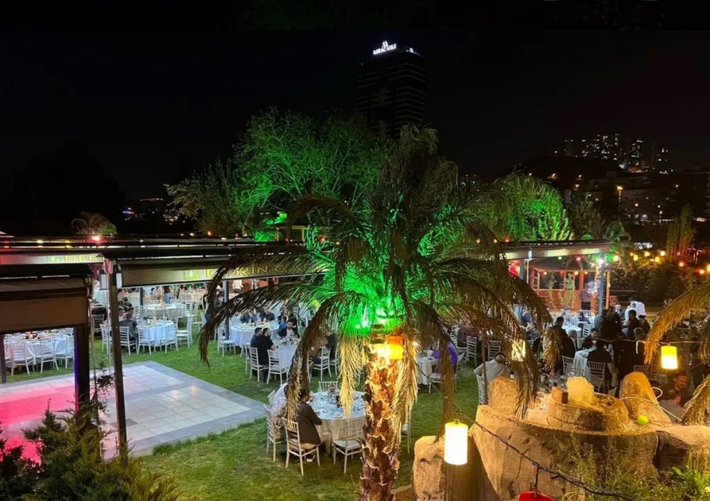 Afra Exclusive Garden