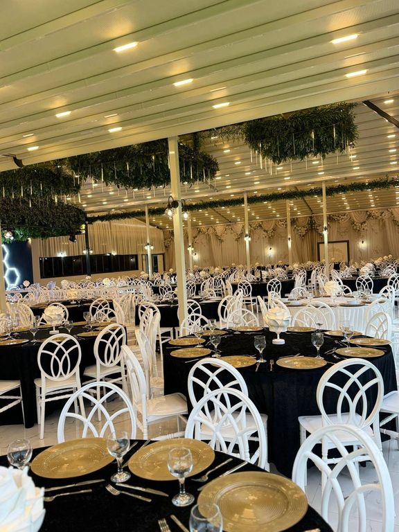 Afra Exclusive Garden