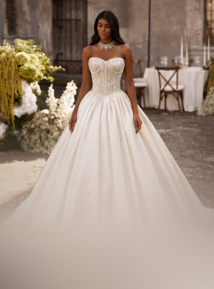 Piraye Wedding Dress