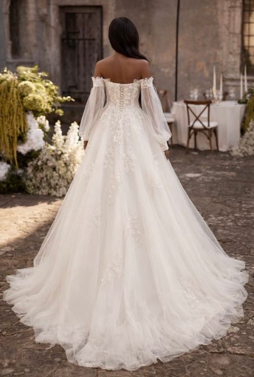 Piraye Wedding Dress