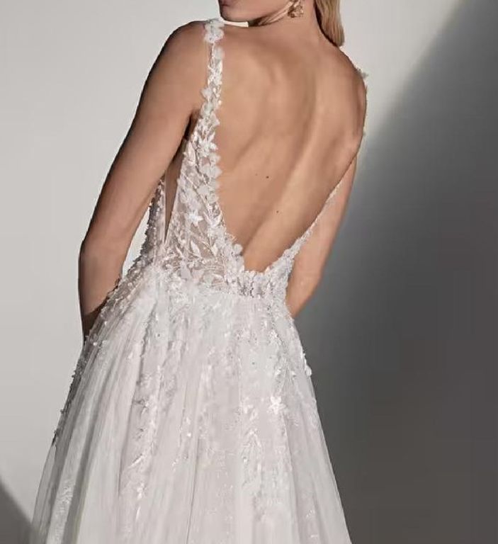 Derin V Yaka A Kesim Gelinlik A Kesim Sırt Dekolteli V Yaka Gelinlik 2