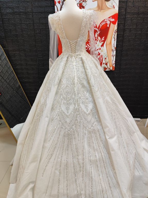 Leyla Prenses Gelinlik Prenses Kesim Sırt Dekolteli Dekoltesiz Gelinlik 5