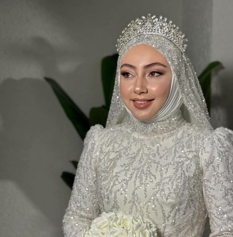 Sevgi Gündüz Makeup Studio