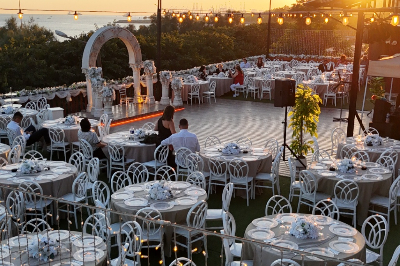 Efsunlu Davet Salonları