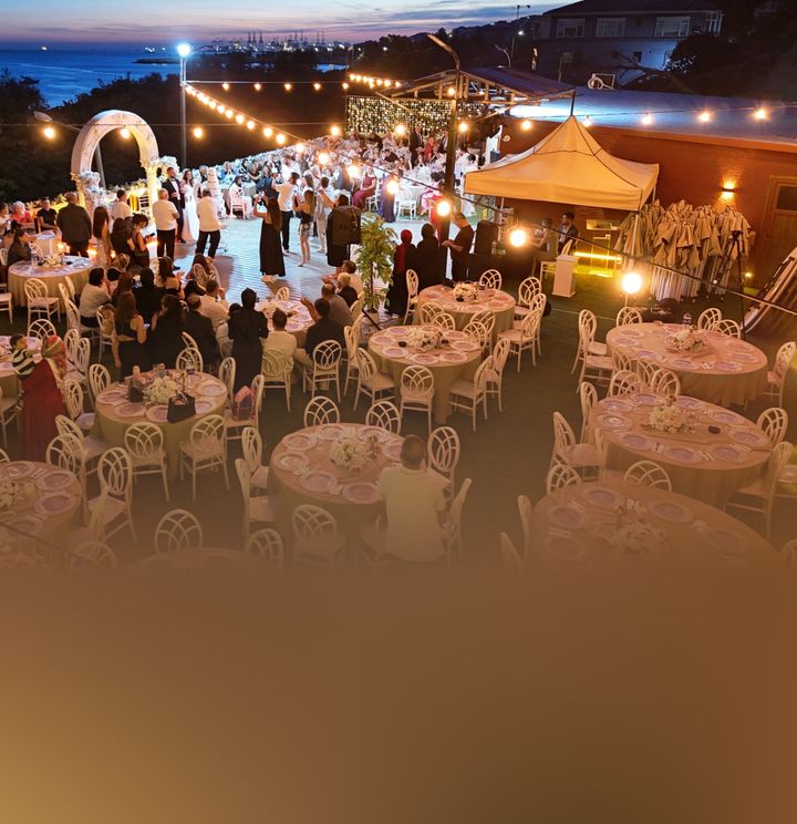 Efsunlu Davet Salonları