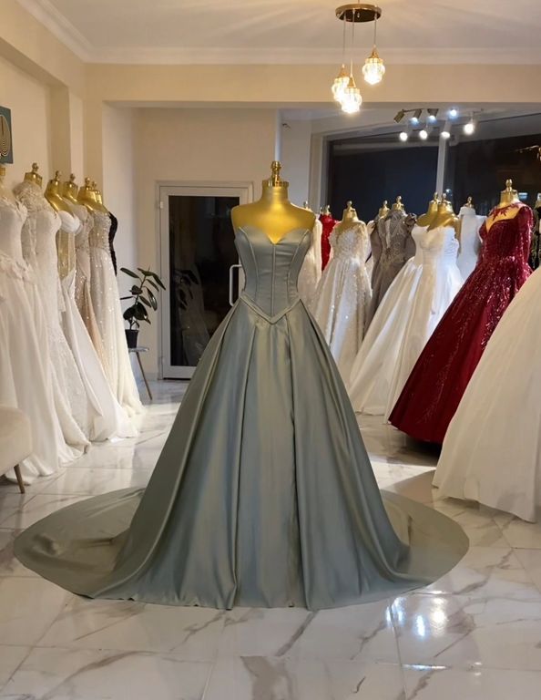 Divelya Moda Evi