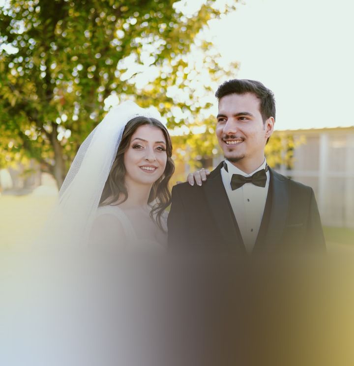 Bir Çift İmza