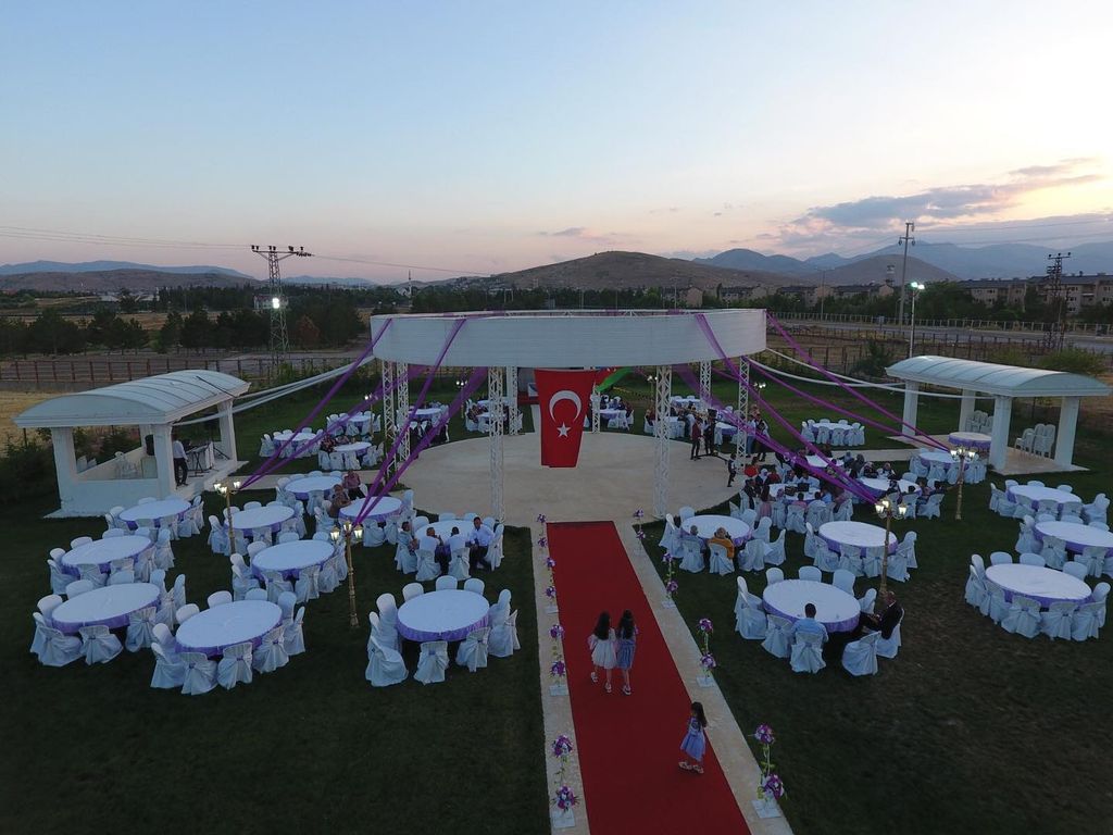 Saray Garden Düğün Salonu