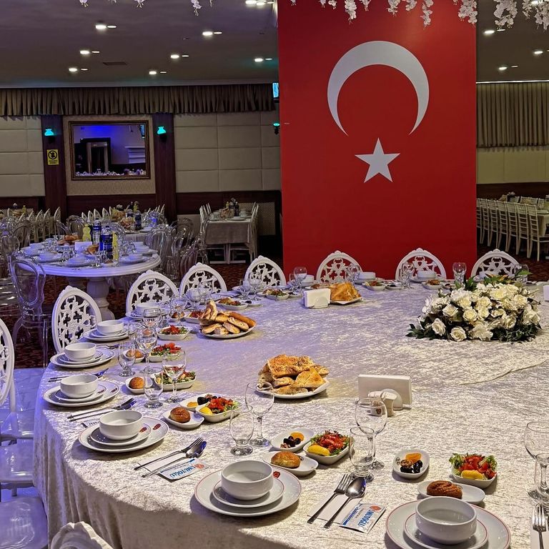 Eskişehir Şoförler Odası Grand Salon