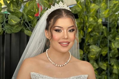 Make Up Studio By Betül