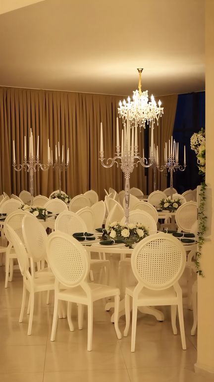 Laura Event - 2599157