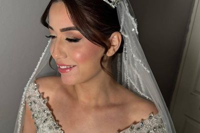 Ayşegül Sağ Make Up Artist