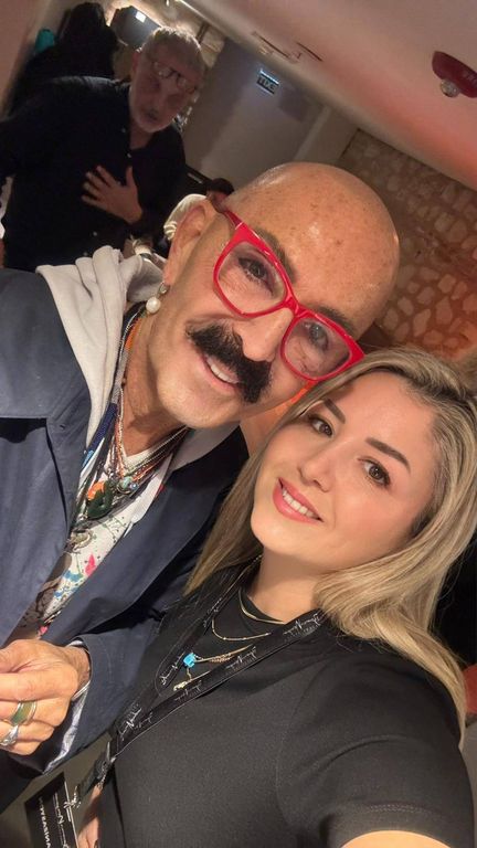 Ayşegül Sağ Official Make Up Artist