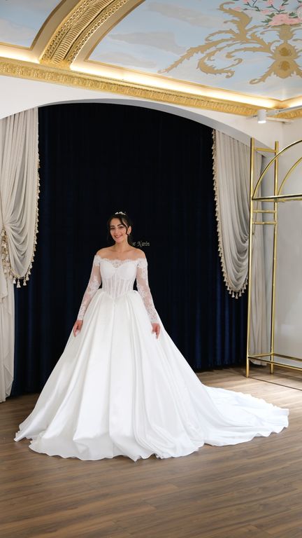 Fikriye Narin Gelinlik & Abiye