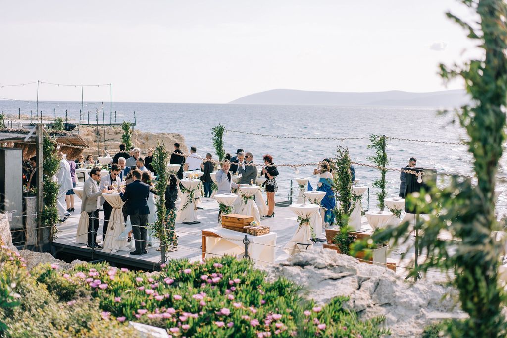 Maya Bistro Hotel Beach