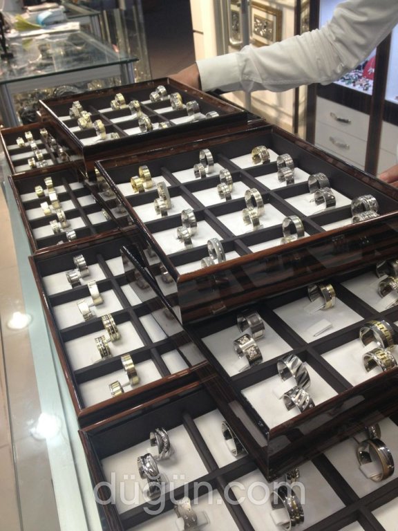 Uğur-İş Gümüş Kuyumculuk