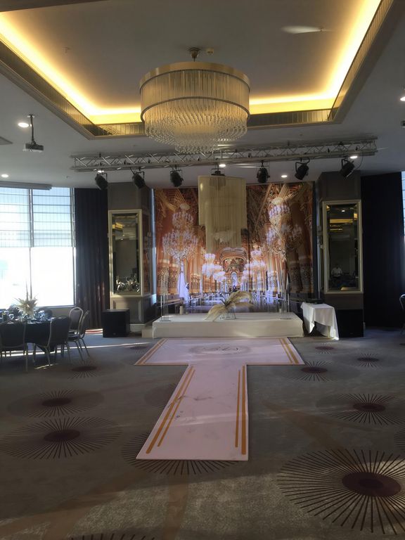 Morrian Hotel