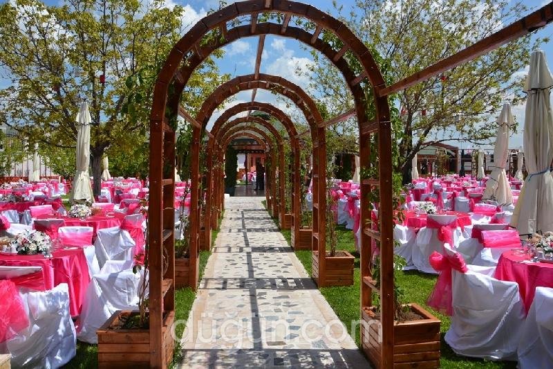 Başak Kır Bahçesi