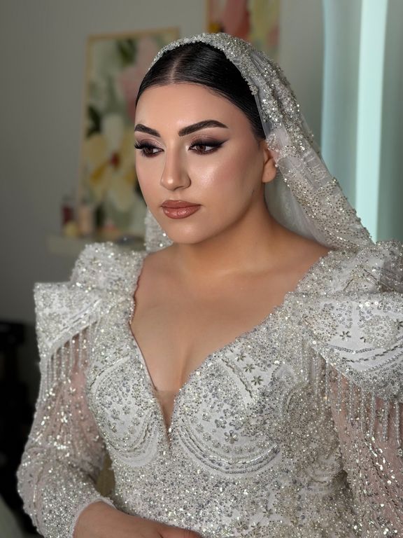 Esra Kayacan Makeup Studio - 2603938