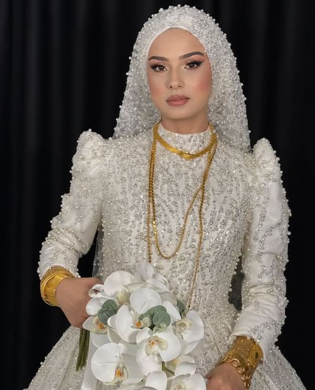 Sabahat Ayaz Makeup Studio