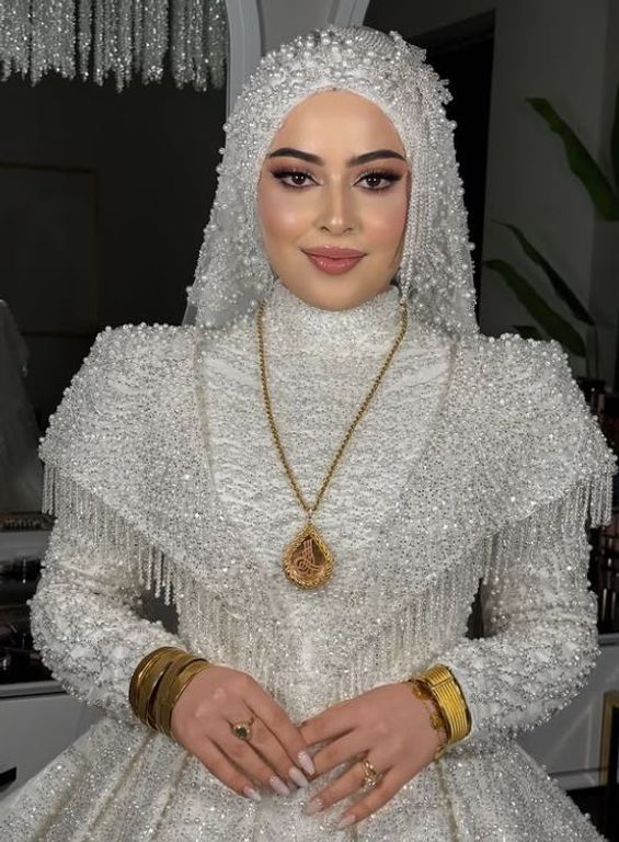 Sabahat Ayaz Makeup Studio