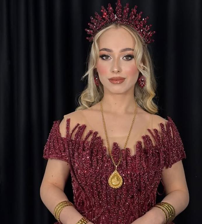 Sabahat Ayaz Makeup Studio