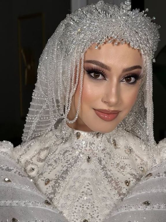 Sabahat Ayaz Makeup Studio