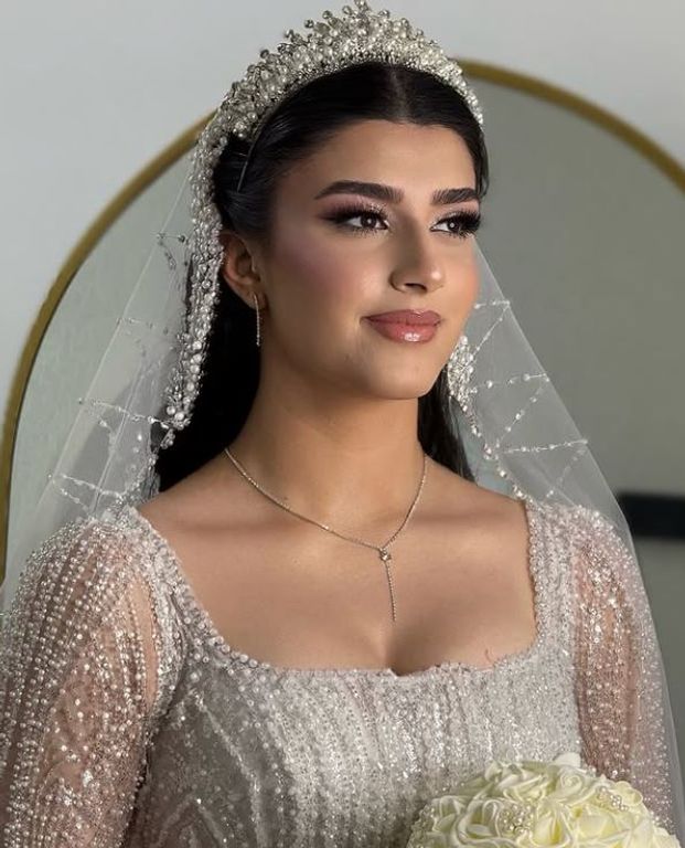 İlknur Kaya & Aygün Sağır Makeup Studio