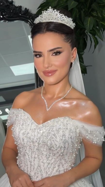 Samo Hair & Makeup - 2603838