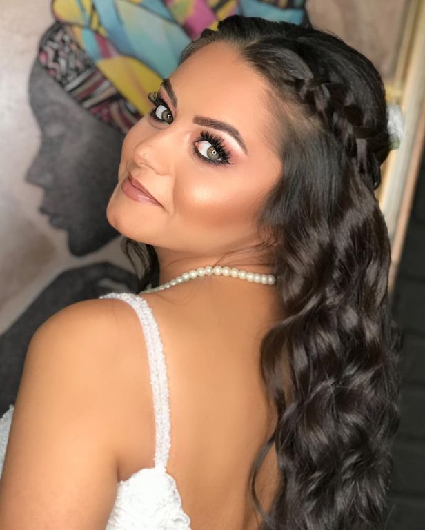 Mimos Hair & Beauty Studio - 2606540