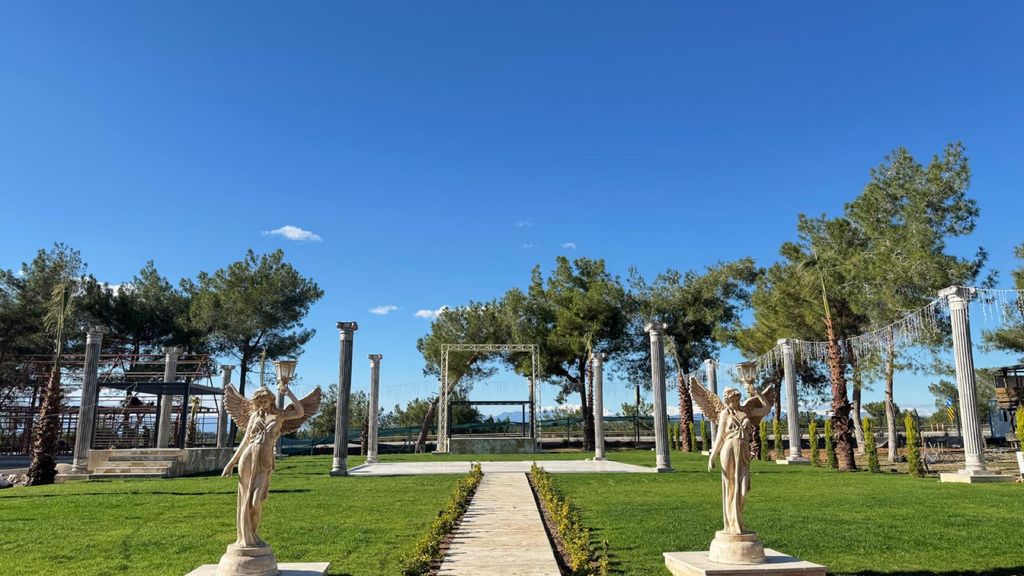 Prestij Garden Wedding