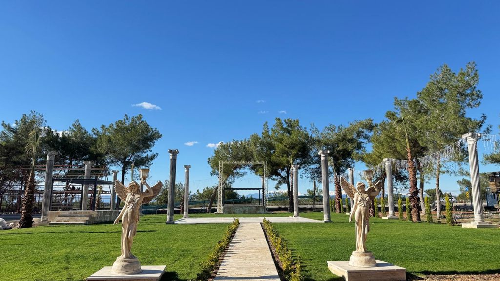 Prestij Garden Wedding