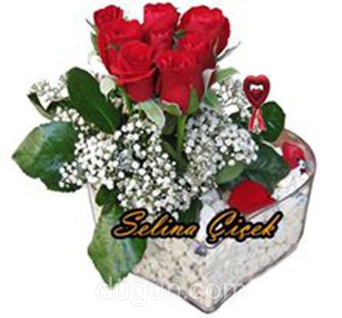 Selina Çiçek