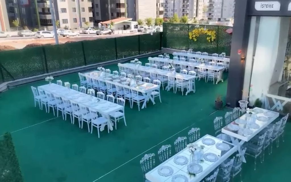 Dolunay Davet Evi