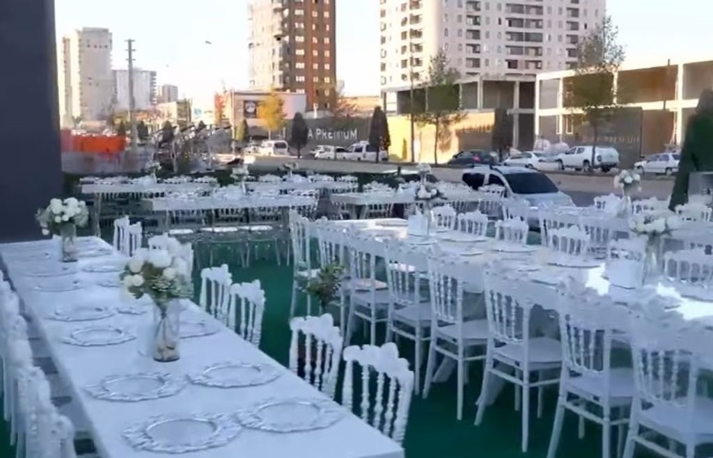 Dolunay Davet Evi