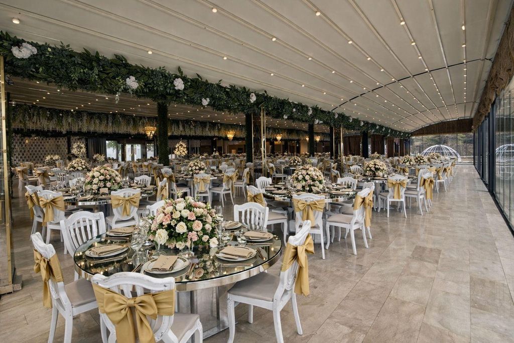 Ada Düğün Salonları