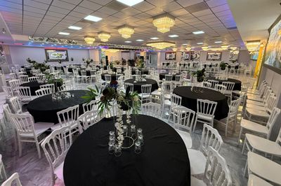 İmparator Müzikhol ve Düğün Salonu