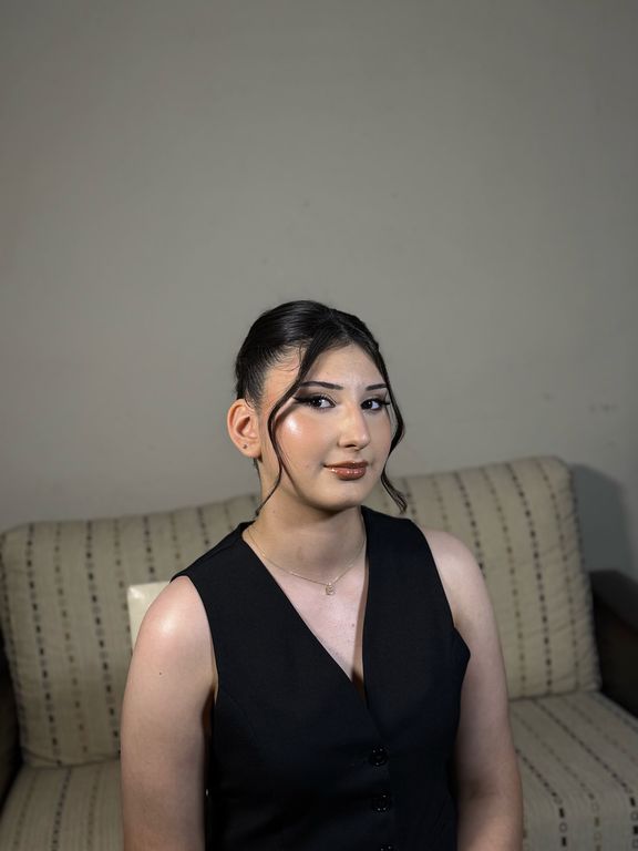 Tubanur Makeup Artist