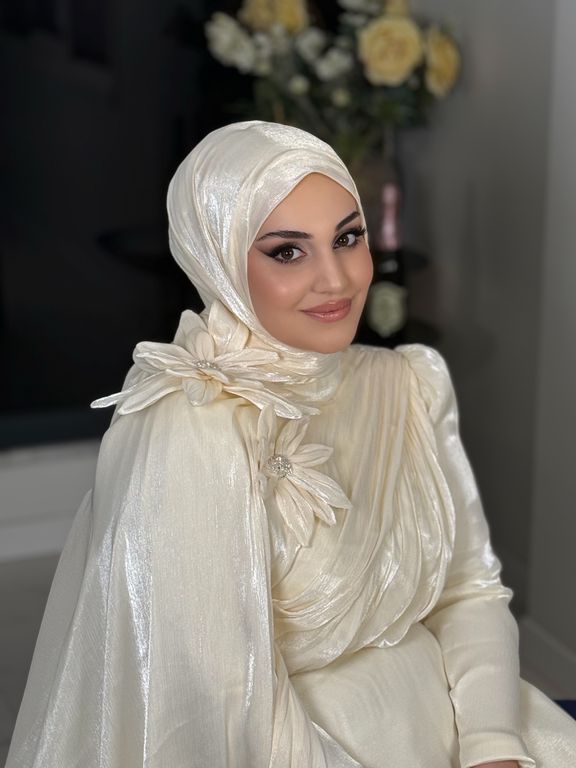 Tubanur Makeup Artist