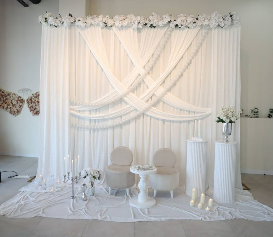 Feliz Moments Event House