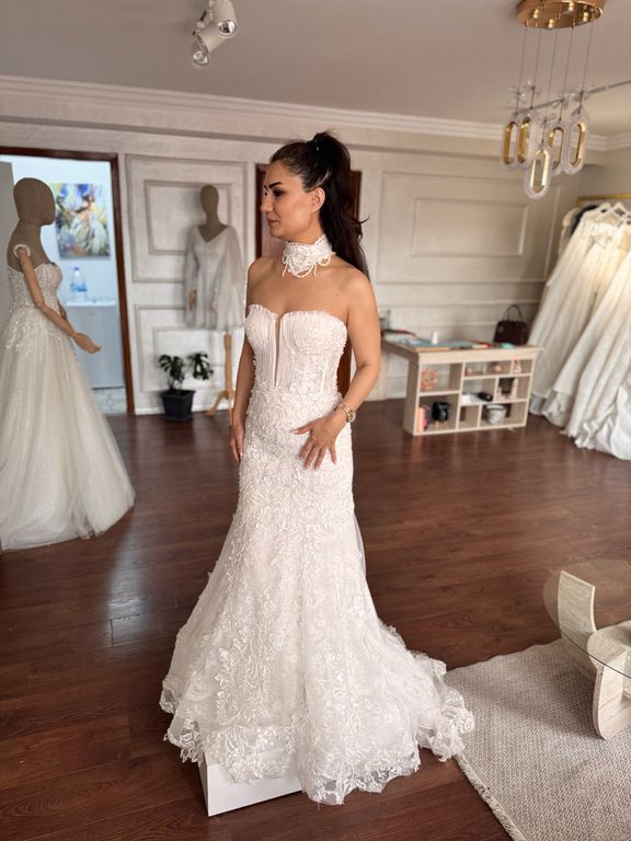 Drape Detaylı Dantelli Balık Gelinlik  Balık Kesim Straplez Sırt Dekolteli Gelinlik 2