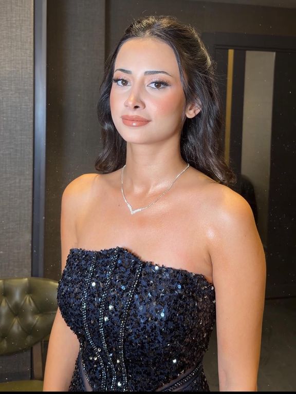 Şafak Sahan Make Up - 2606091