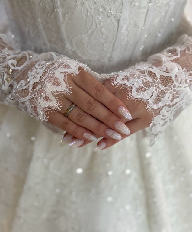 Özgür Çiftegöz Hair Design Makeup