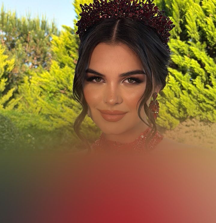 Betül Özgürel Makeup Studio