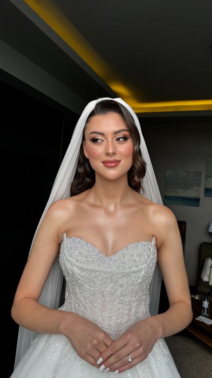 Betül Özgürel Makeup Studio