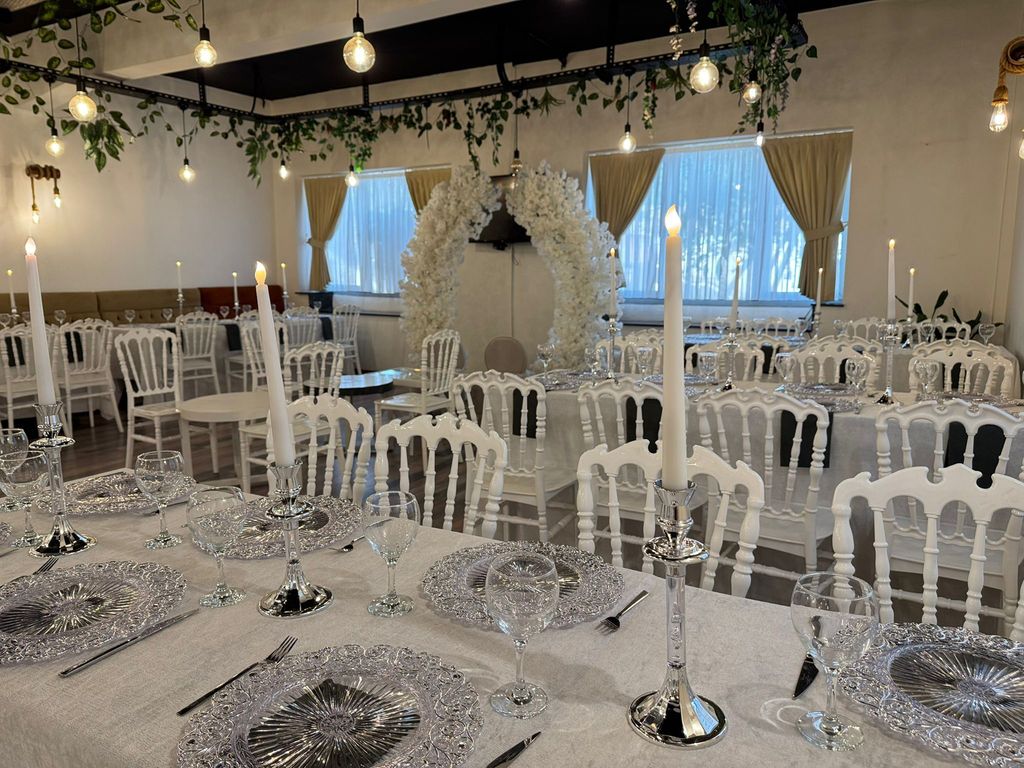 Levent Davet Evi
