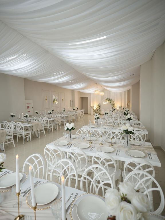 Ladin Davet Evi