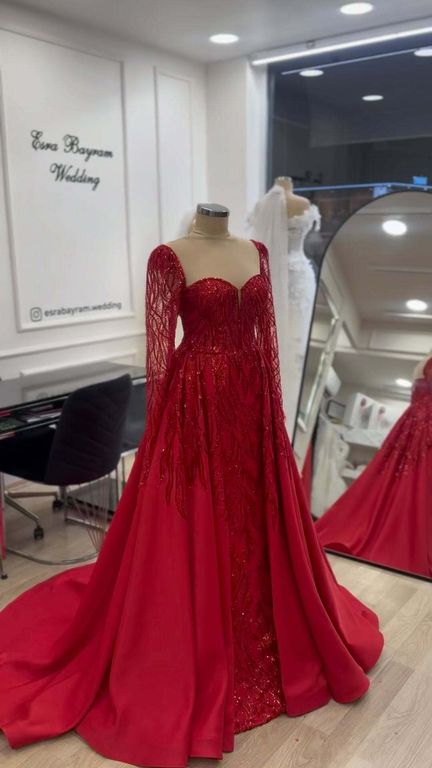 Esra Bayram Wedding