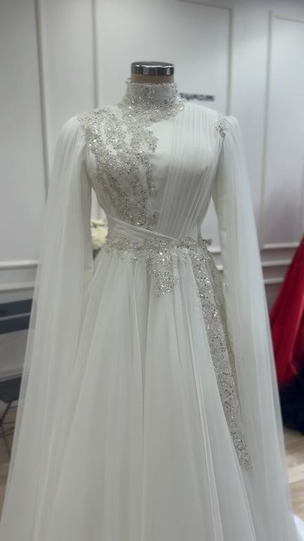 Esra Bayram Wedding